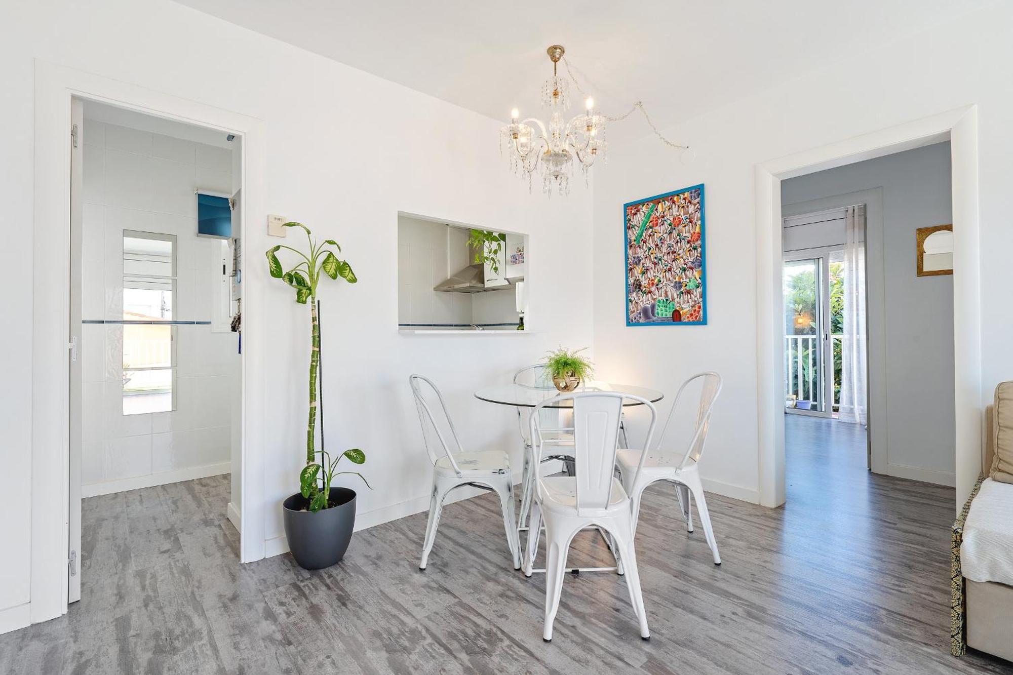 Hauzify I Apartament Zulu Cubelles Dış mekan fotoğraf
