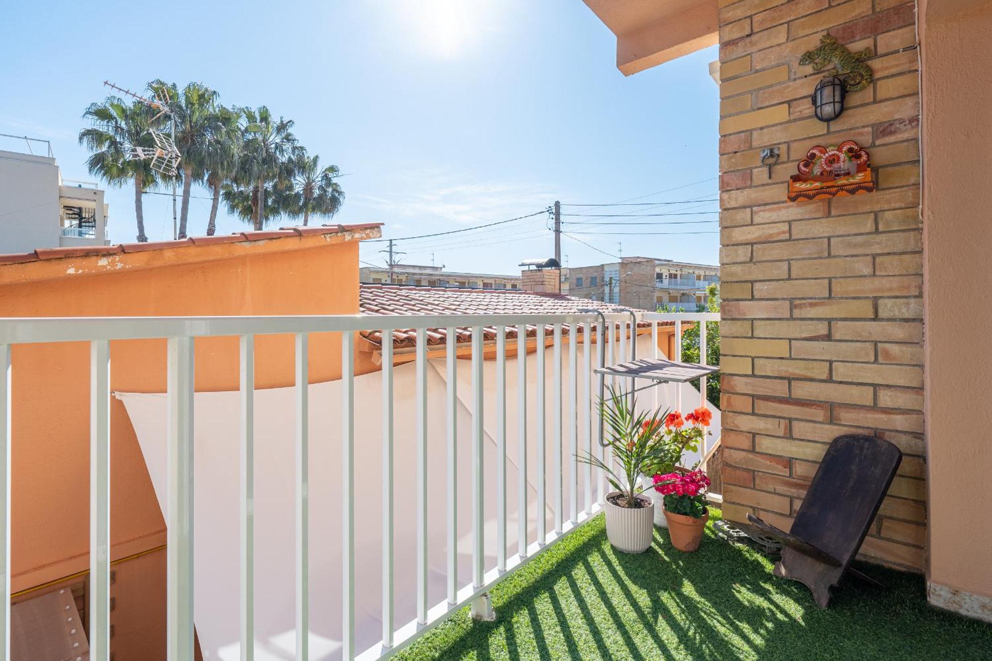 Hauzify I Apartament Zulu Cubelles Dış mekan fotoğraf