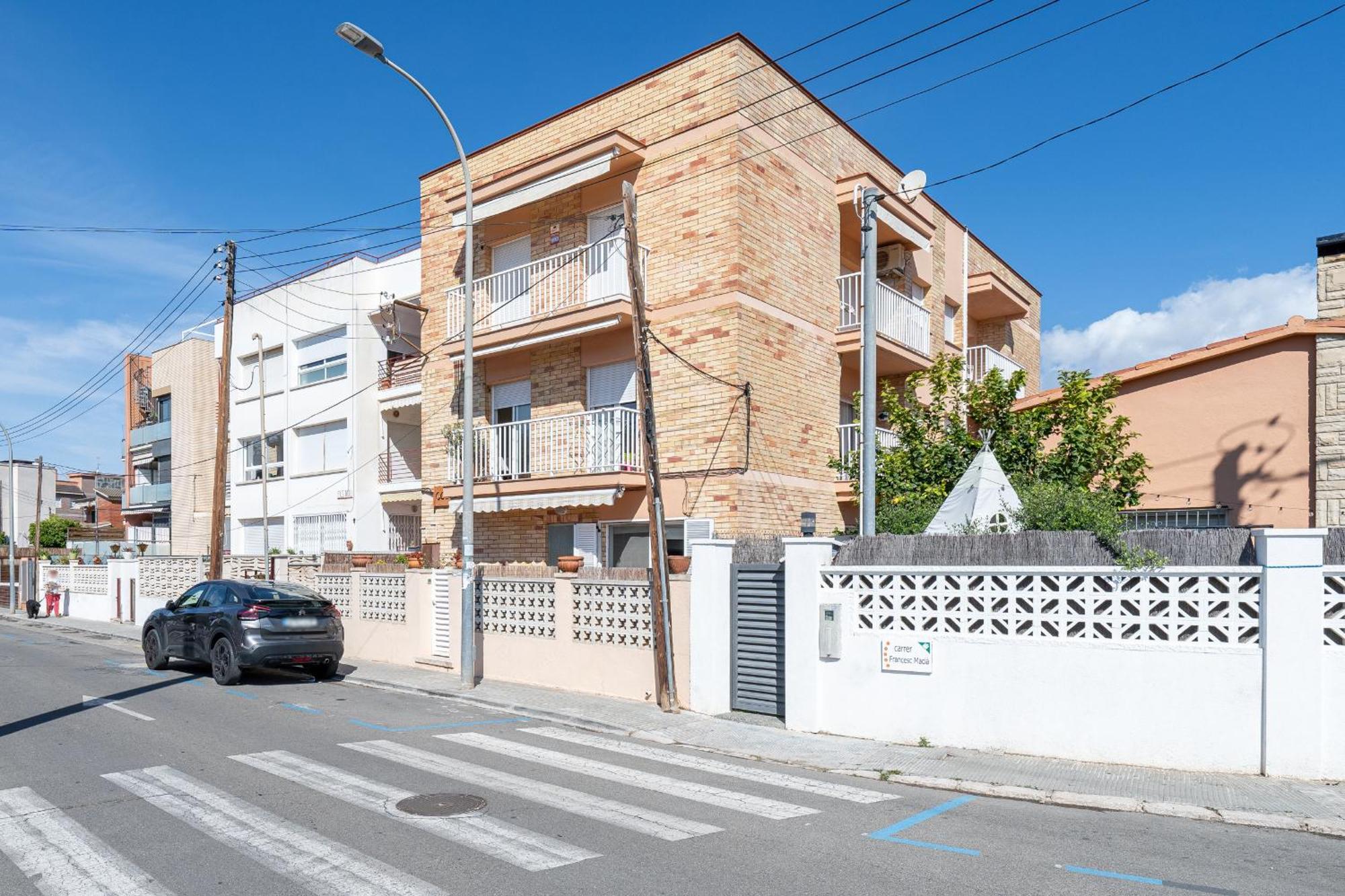 Hauzify I Apartament Zulu Cubelles Dış mekan fotoğraf